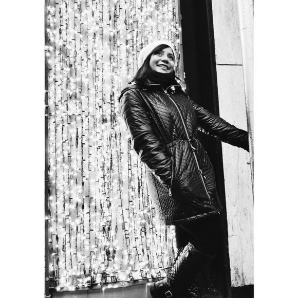 Meet your Posher, Gislaine - Picture 1 of 1